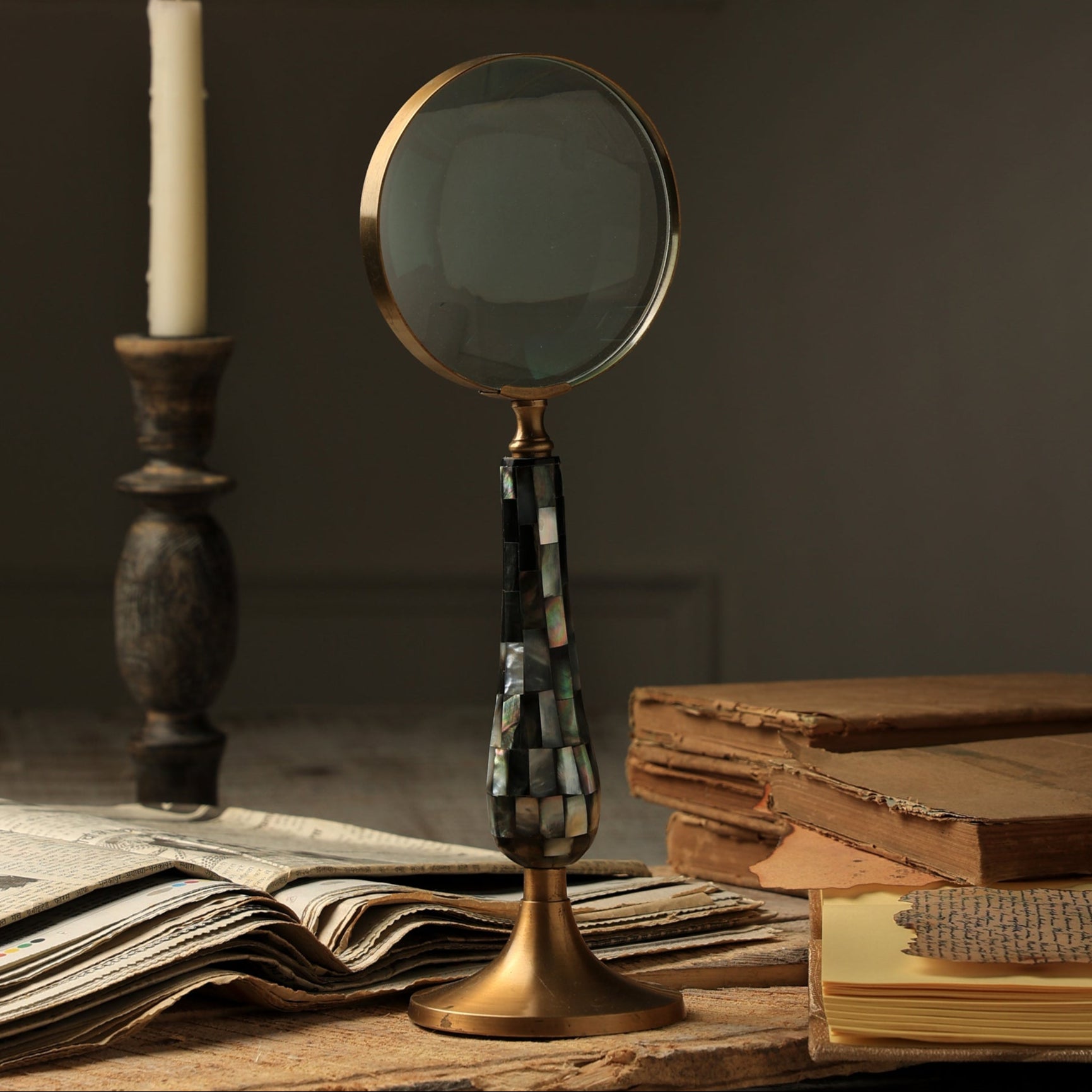 Aariz Glass Magnifier