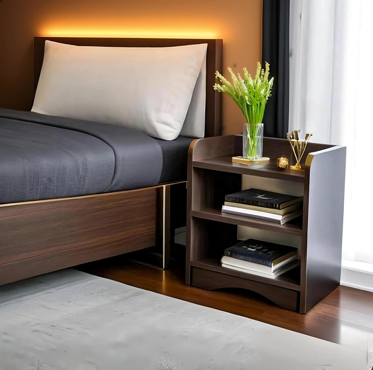 Siri Side Table