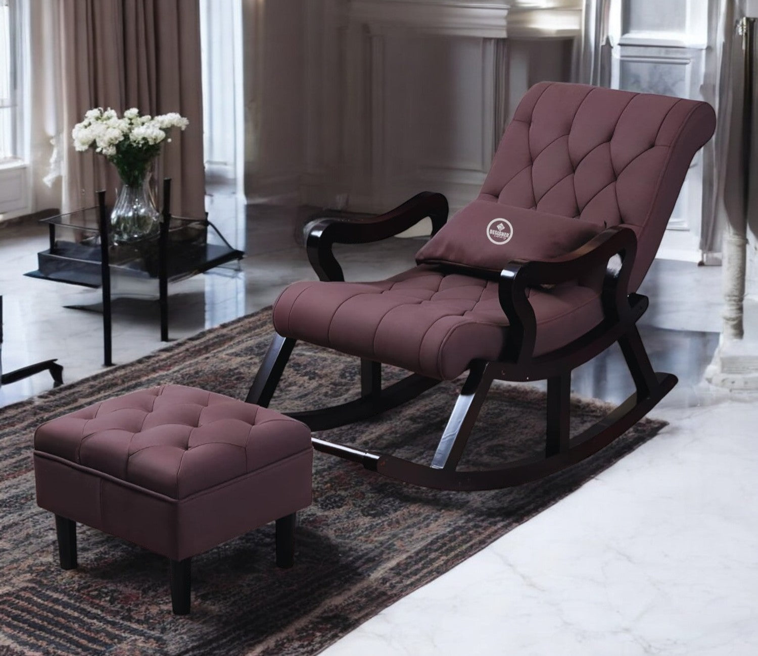 Vintage Charm: Classic Rocking Chair