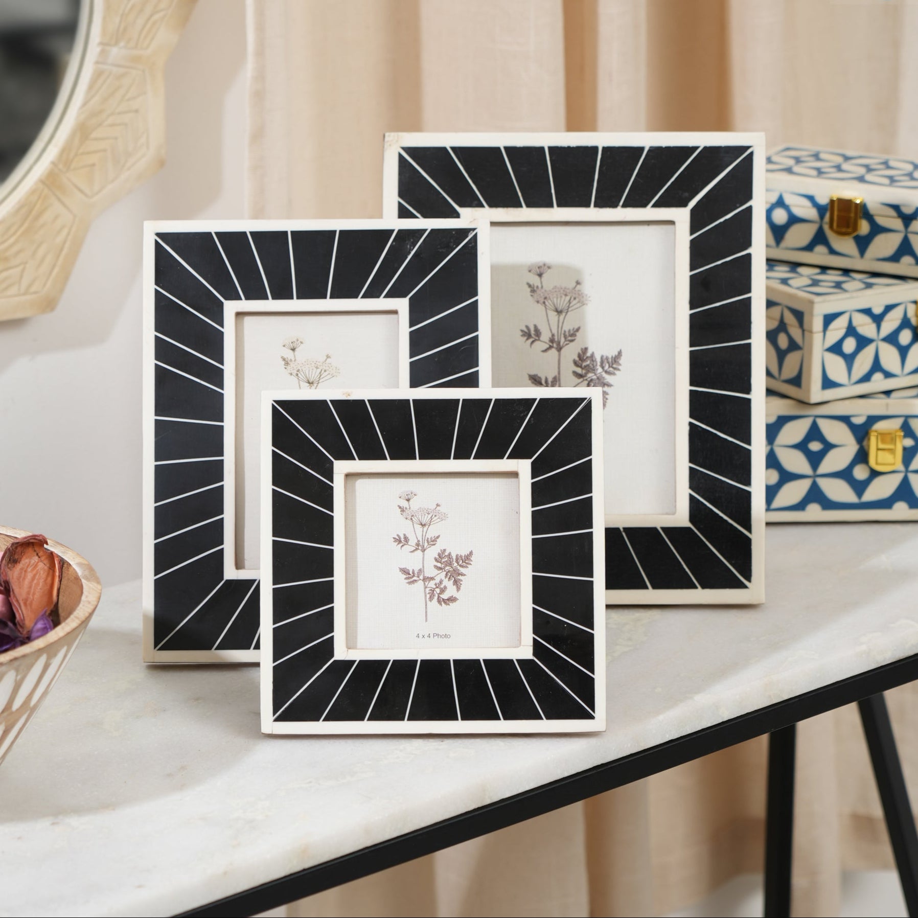 Juniper Photo Frame