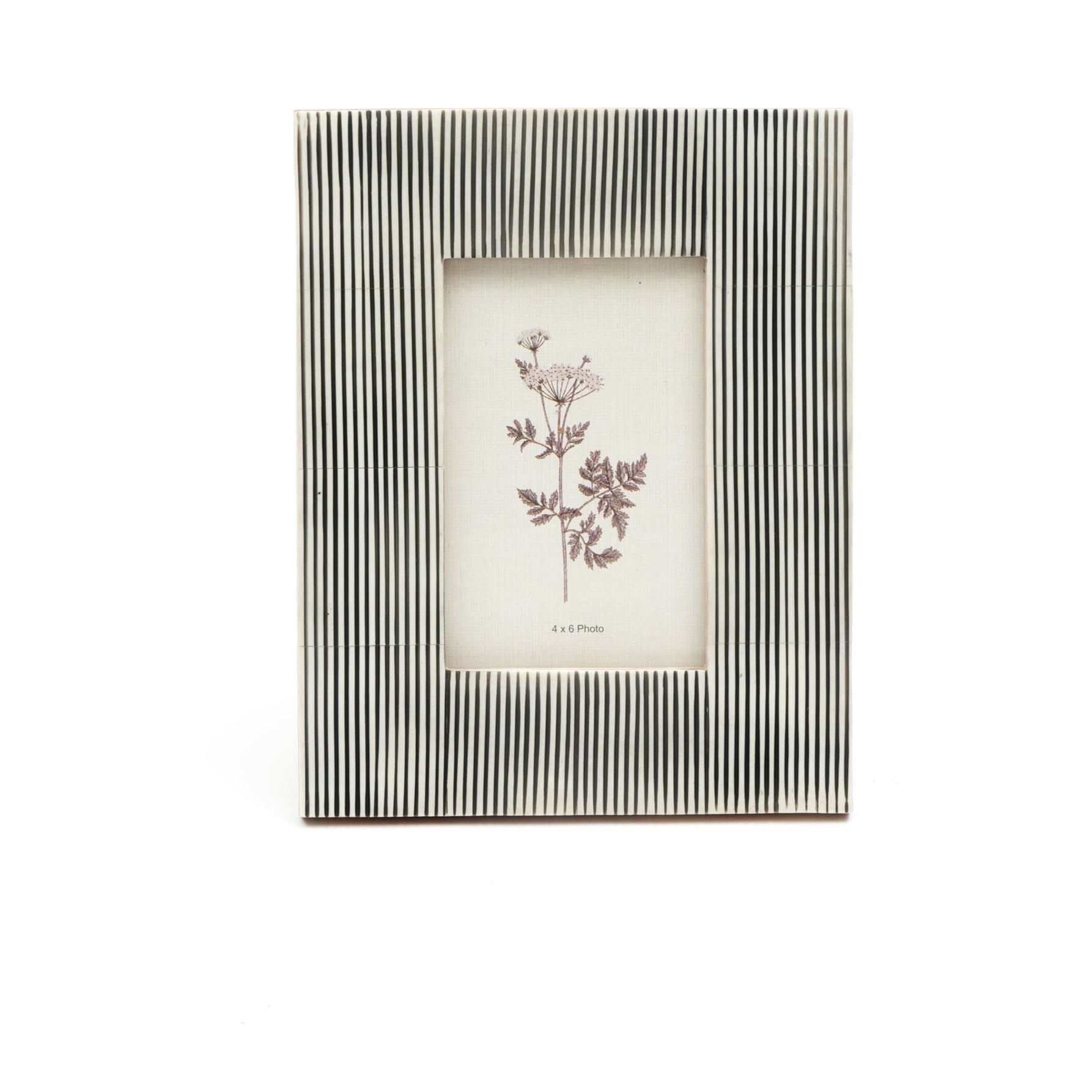 Amira Photo Frame