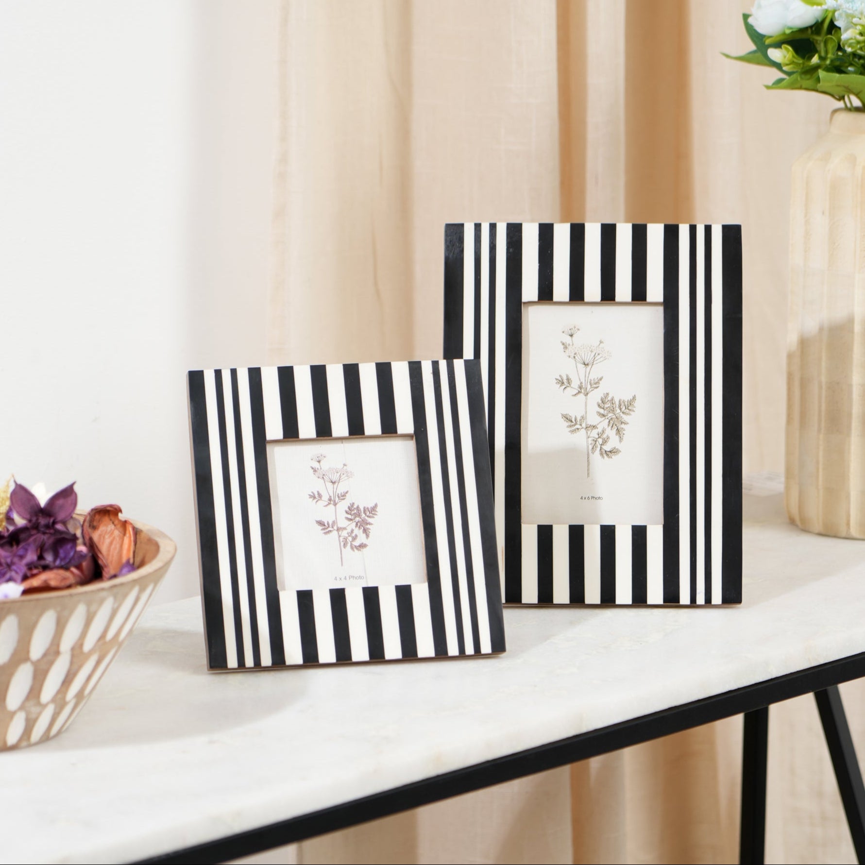 Engloria Photo Frame