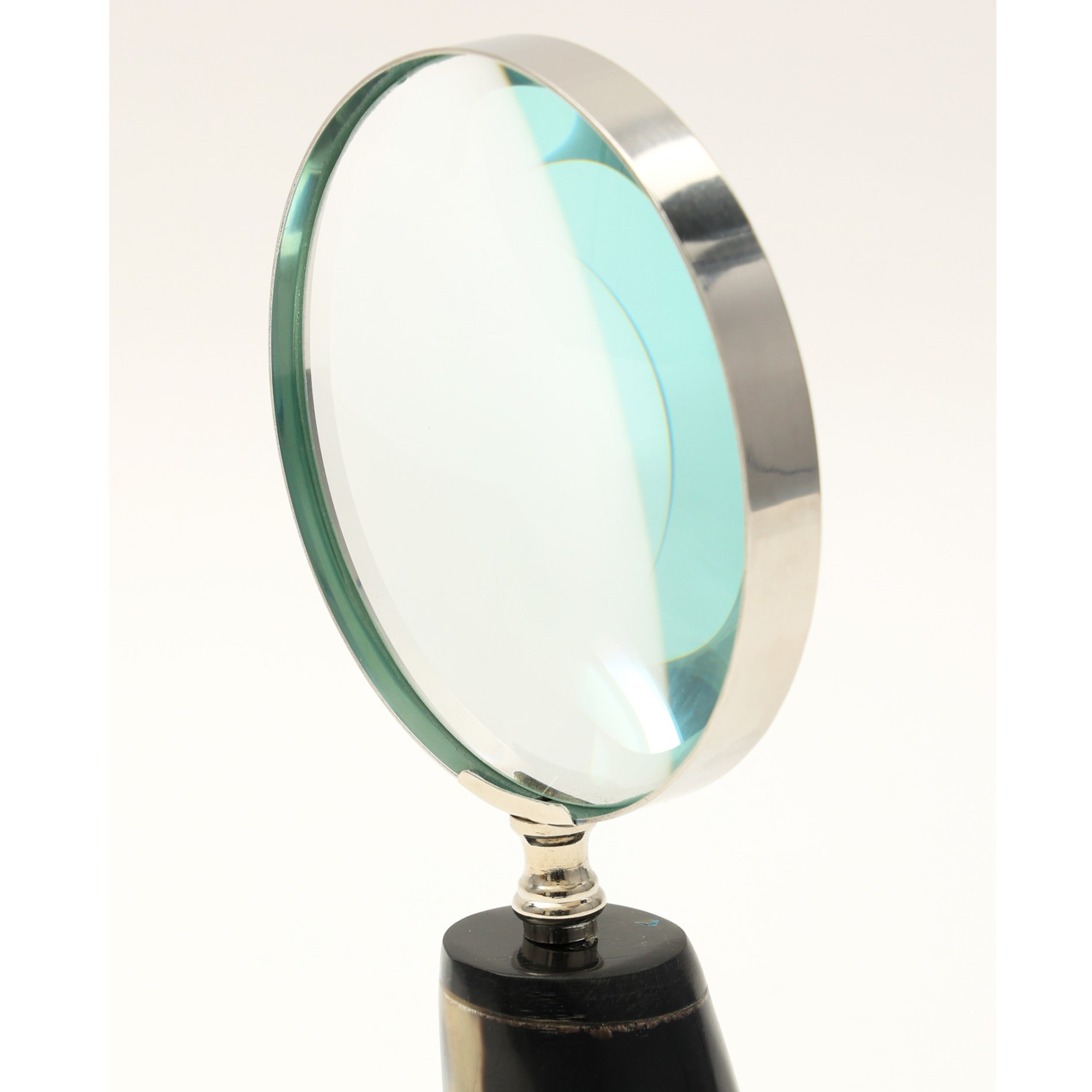 9.5 Inch Nasa Round Magnifier